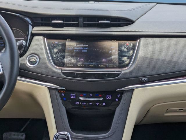 Used 2018 Cadillac XT5 Premium Luxury FWD image 18
