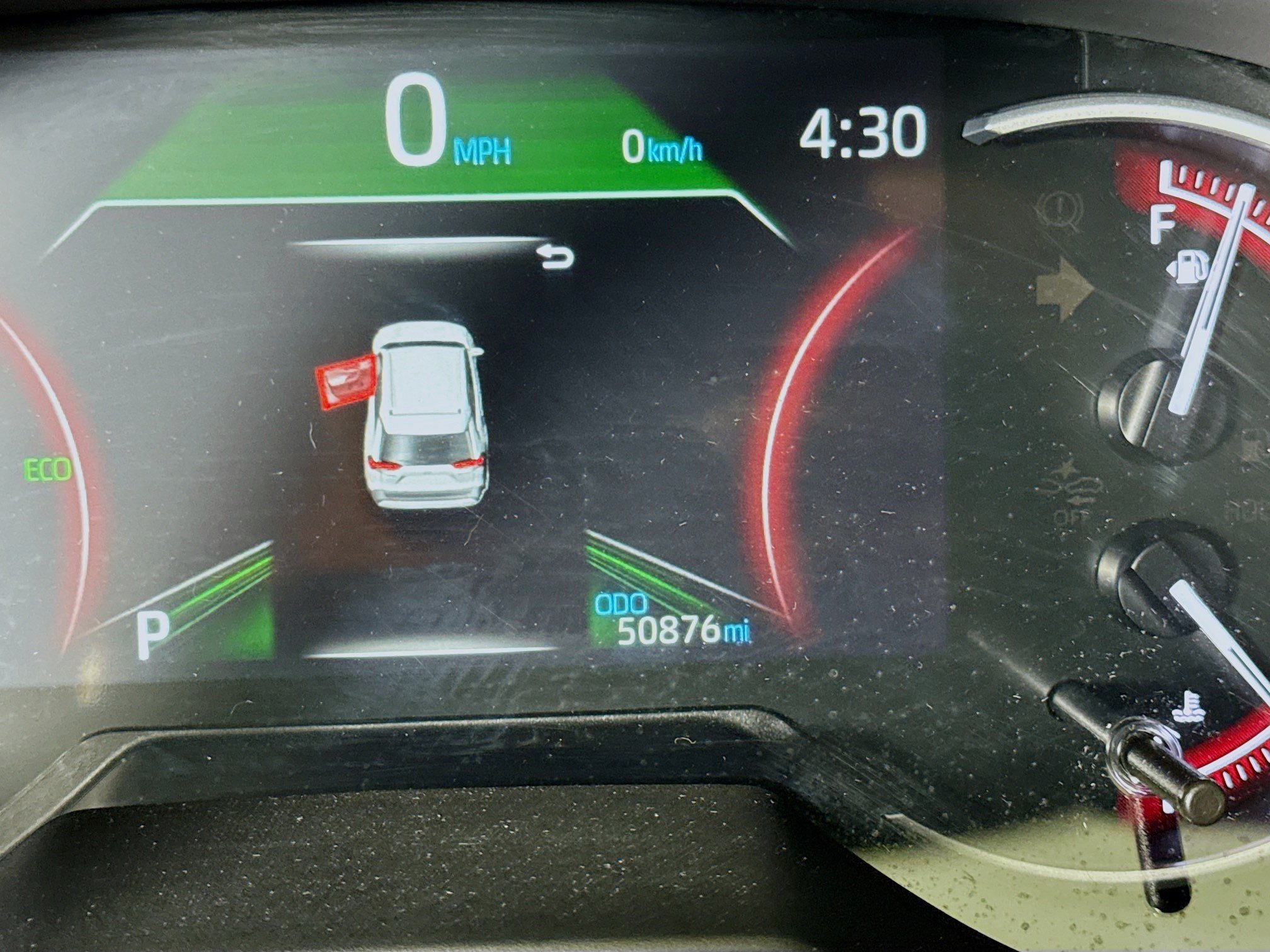 Used 2024 Toyota RAV4 LE FWD image 16