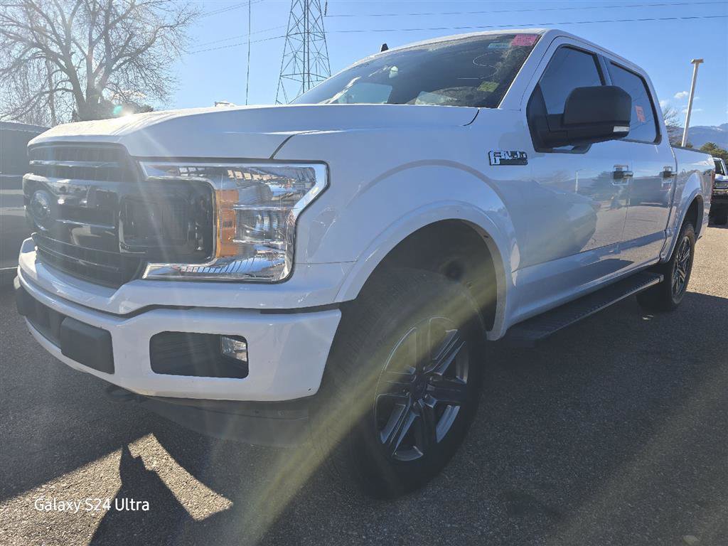 Used 2020 Ford F150 XLT w/ Equipment Group 302A Luxury image 3