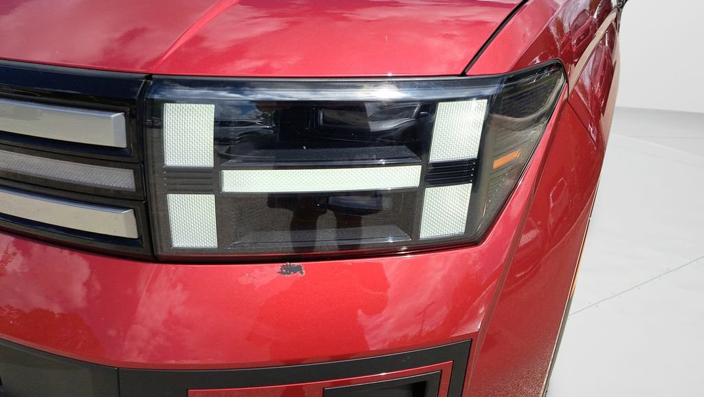 Used 2025 Hyundai Santa Fe SEL image 9