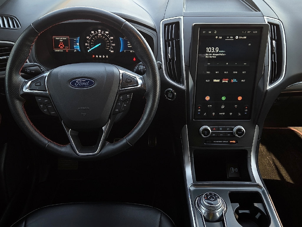 Used 2024 Ford Edge ST-Line AWD/4WD image 11