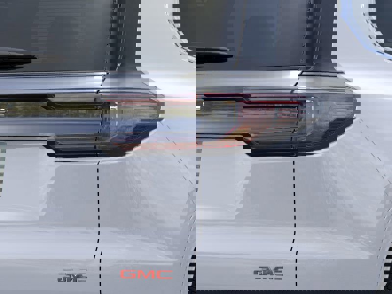 New 2026 GMC Acadia Denali w/ Super Cruise Package image 11