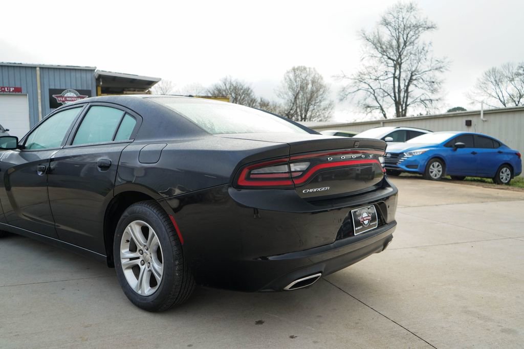 Used 2021 Dodge Charger SXT w/ Leather Interior Group image 14