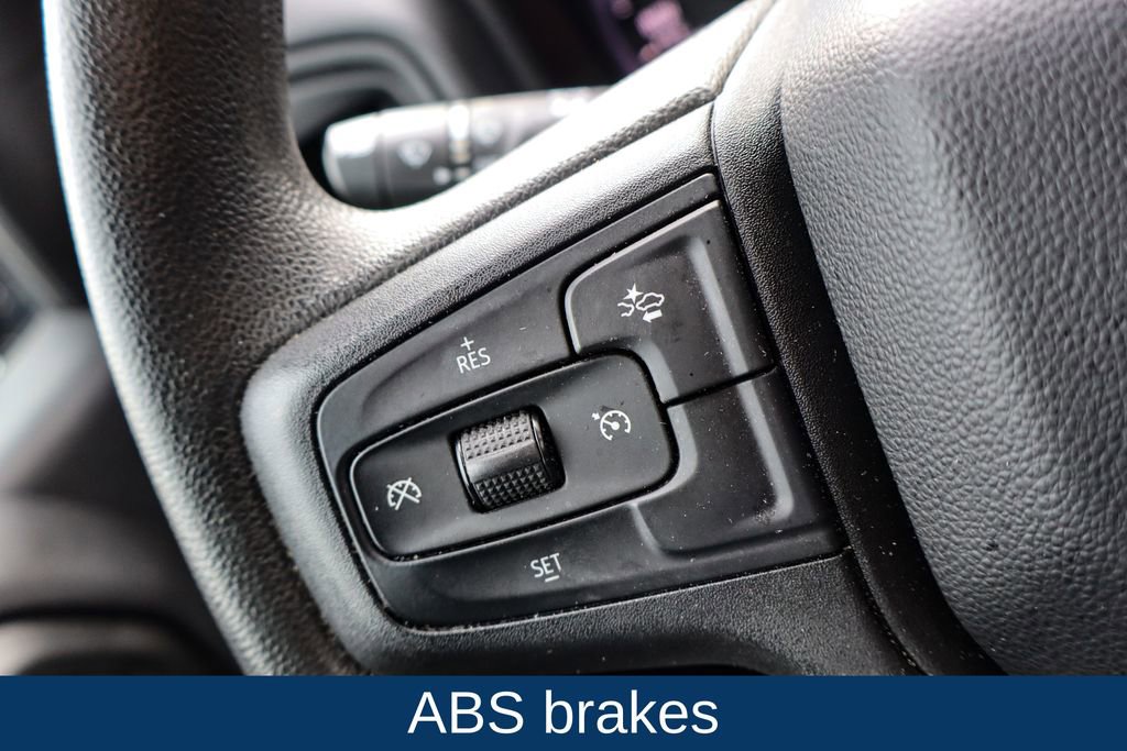 Used 2023 Chevrolet Silverado 1500 Custom image 25