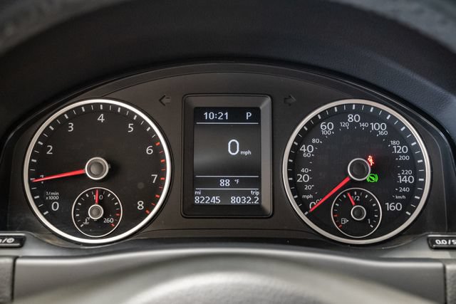 Used 2018 Volkswagen Tiguan Limited w/ Premium Package AWD/4WD image 13