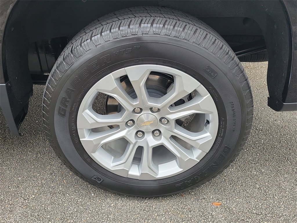 Used 2024 Chevrolet Silverado 1500 LTZ image 9
