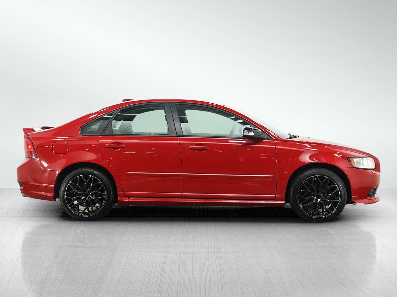 Used 2011 Volvo S40 T5 R-Design FWD image 6