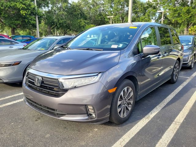 Certified 2024 Honda Odyssey EX-L image 3
