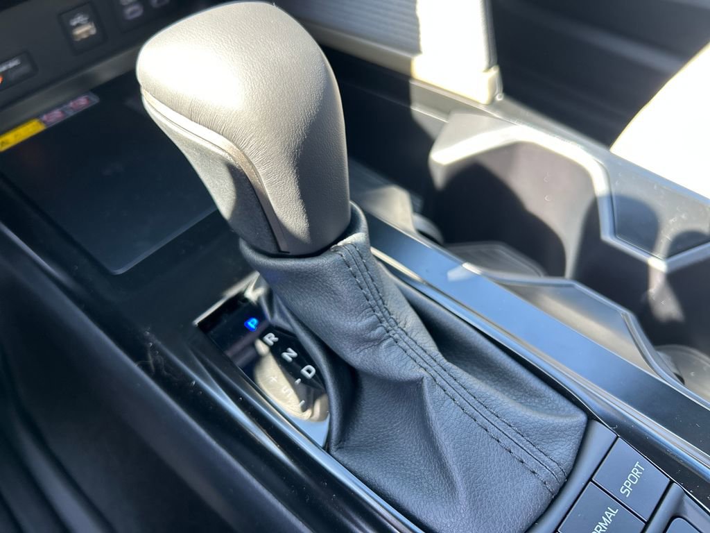 New 2026 Toyota Camry SE FWD image 16