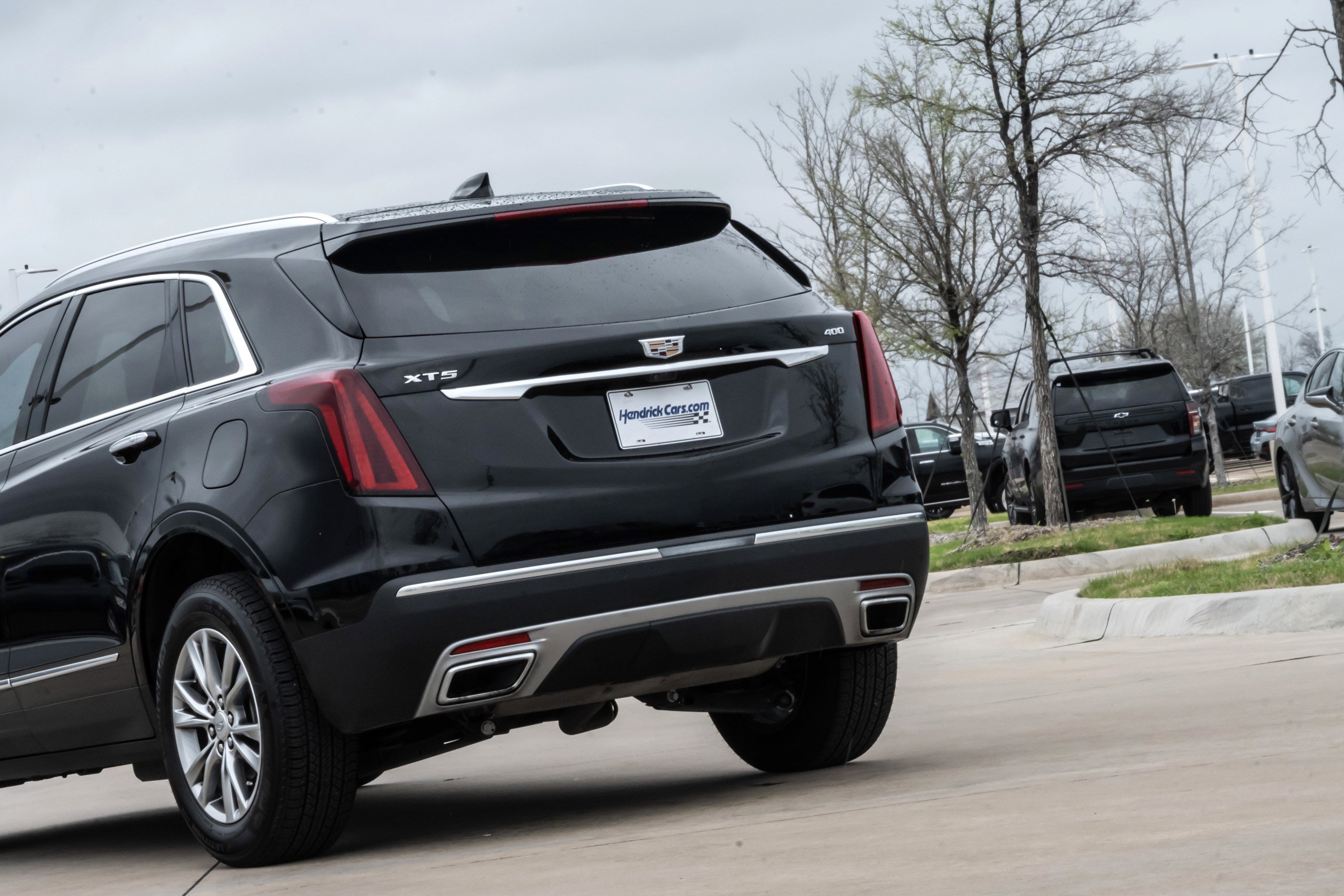 Used 2022 Cadillac XT5 Premium Luxury w/ Technology Package FWD image 6