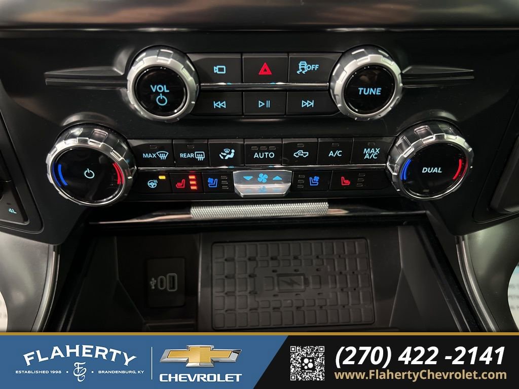 Used 2025 Ford F150 Lariat w/ Equipment Group 502A High AWD/4WD image 31