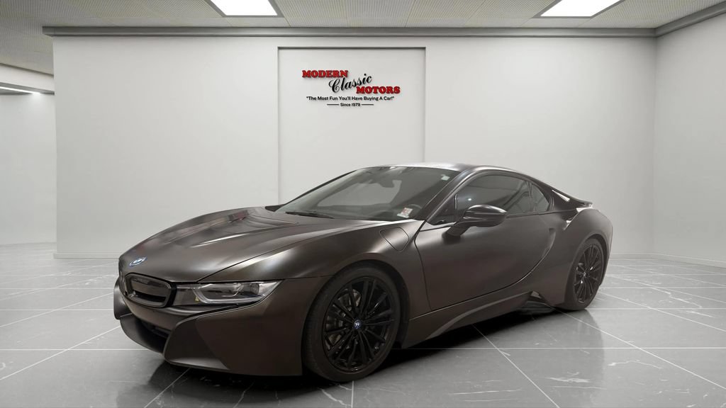 Used 2019 BMW i8 Coupe AWD/4WD image 5