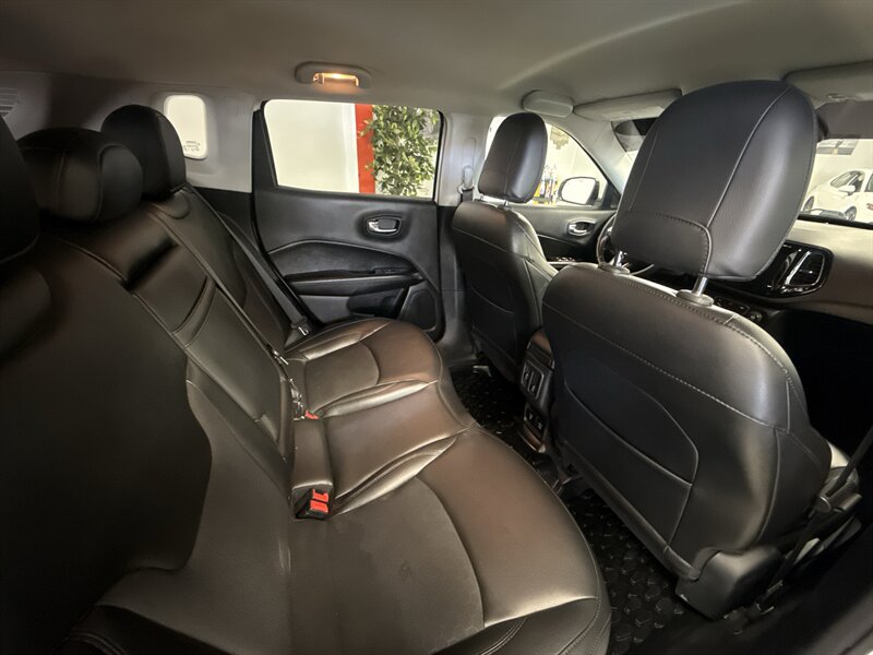Used 2019 Jeep Compass Latitude AWD/4WD image 22