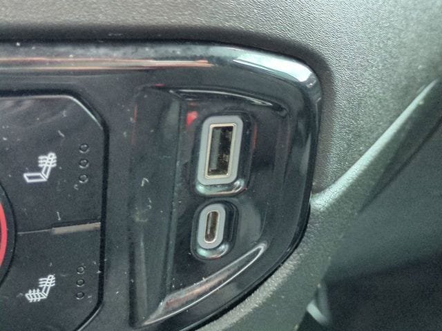 Used 2023 GMC Sierra 1500 SLE AWD/4WD image 21
