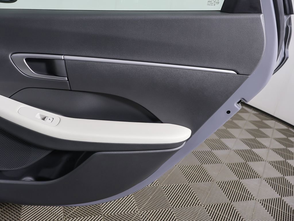Certified 2025 Hyundai Sonata SE image 20