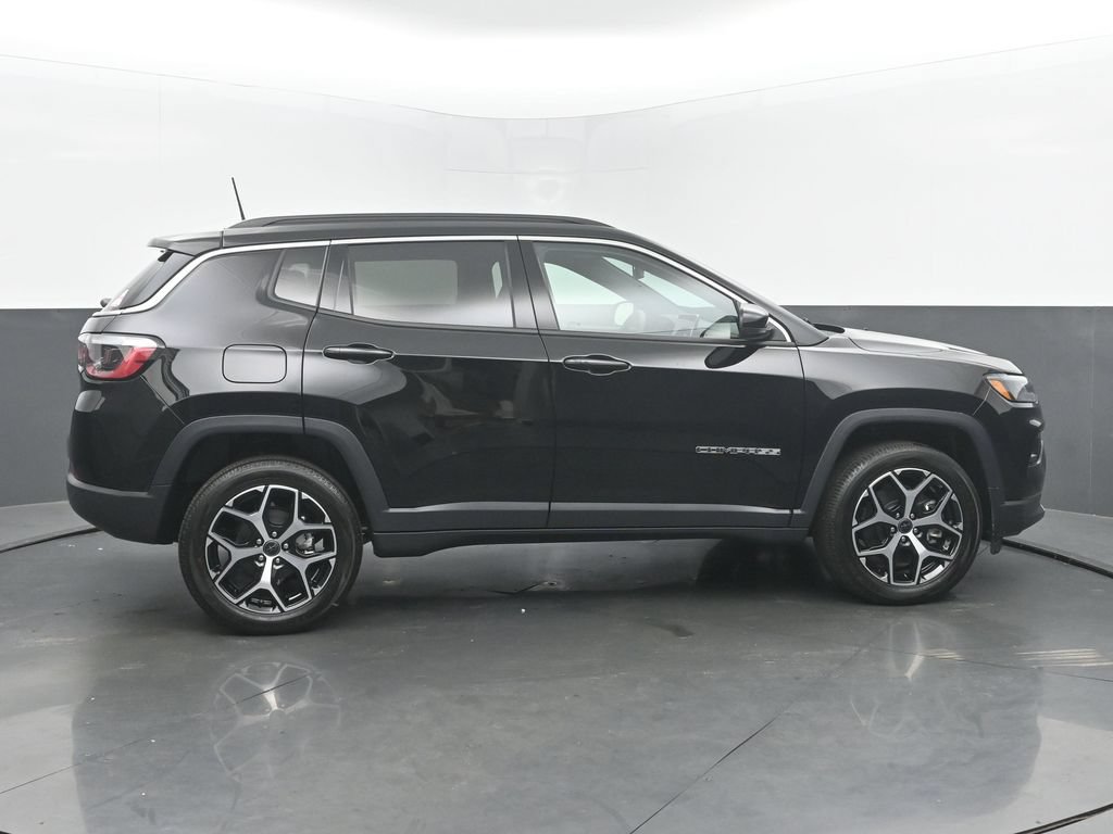 New 2026 Jeep Compass Limited AWD/4WD image 6
