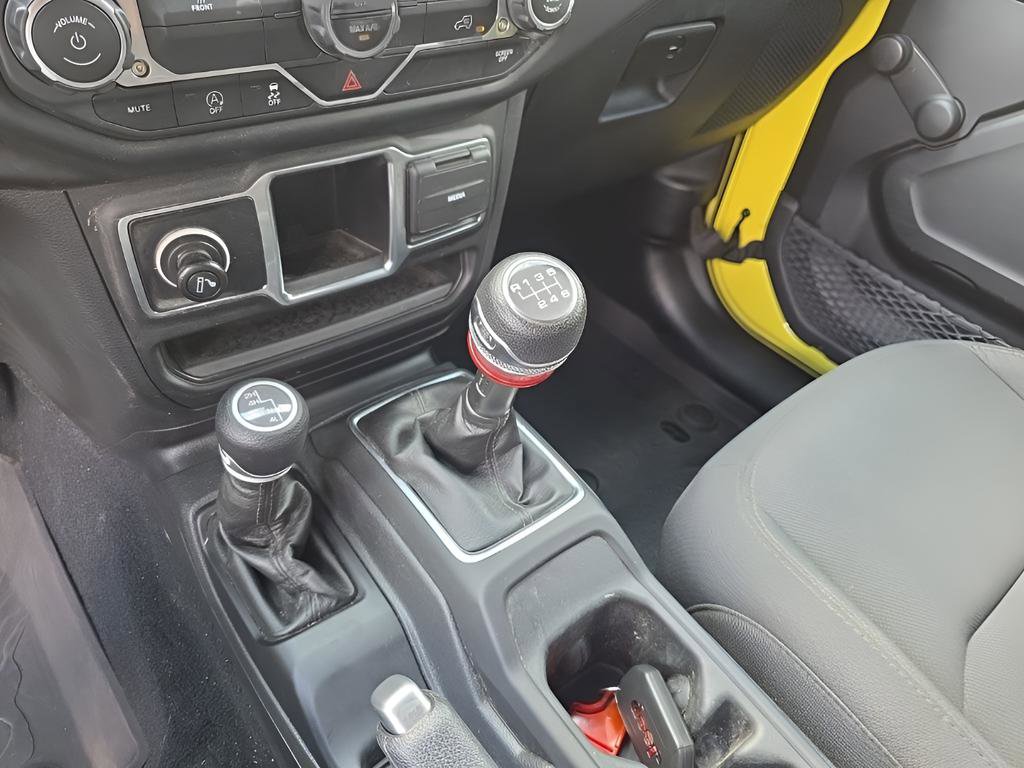 Used 2023 Jeep Wrangler Willys image 26