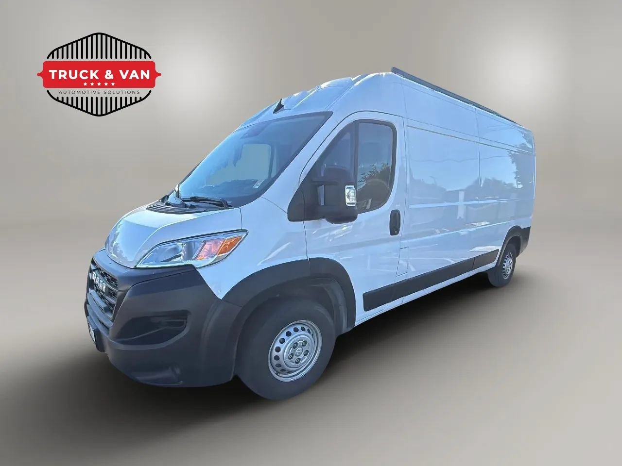 Used 2025 RAM ProMaster 3500 FWD image 1