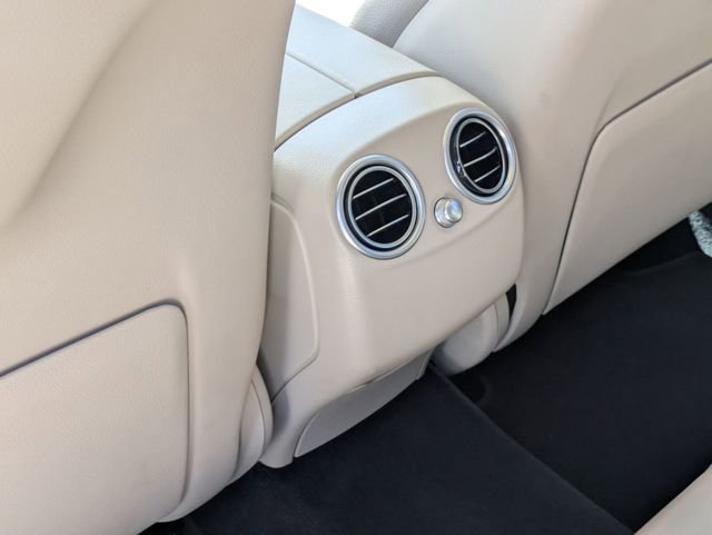 Used 2021 Mercedes-Benz GLC 300 image 29