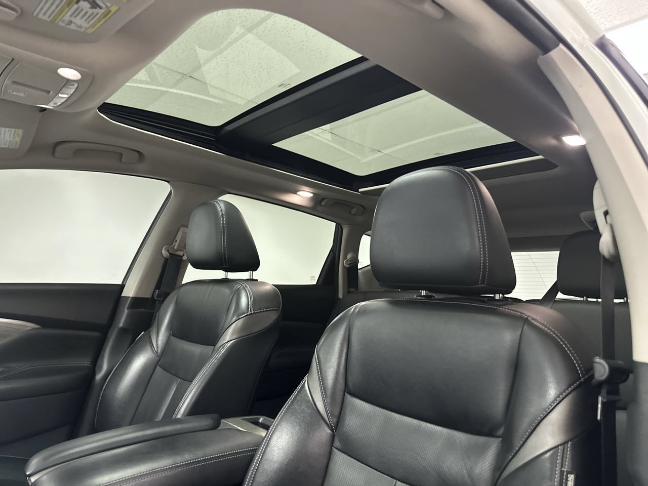 Used 2018 Nissan Murano S AWD/4WD image 15