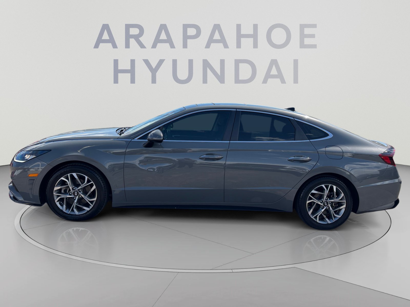 Used 2022 Hyundai Sonata SEL w/ Convenience Package FWD image 2