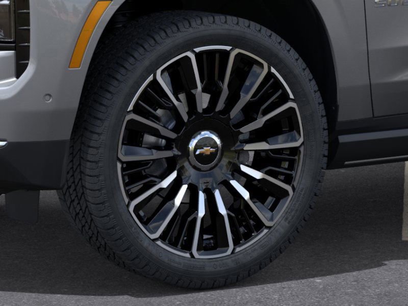 New 2026 Chevrolet Suburban High Country image 9
