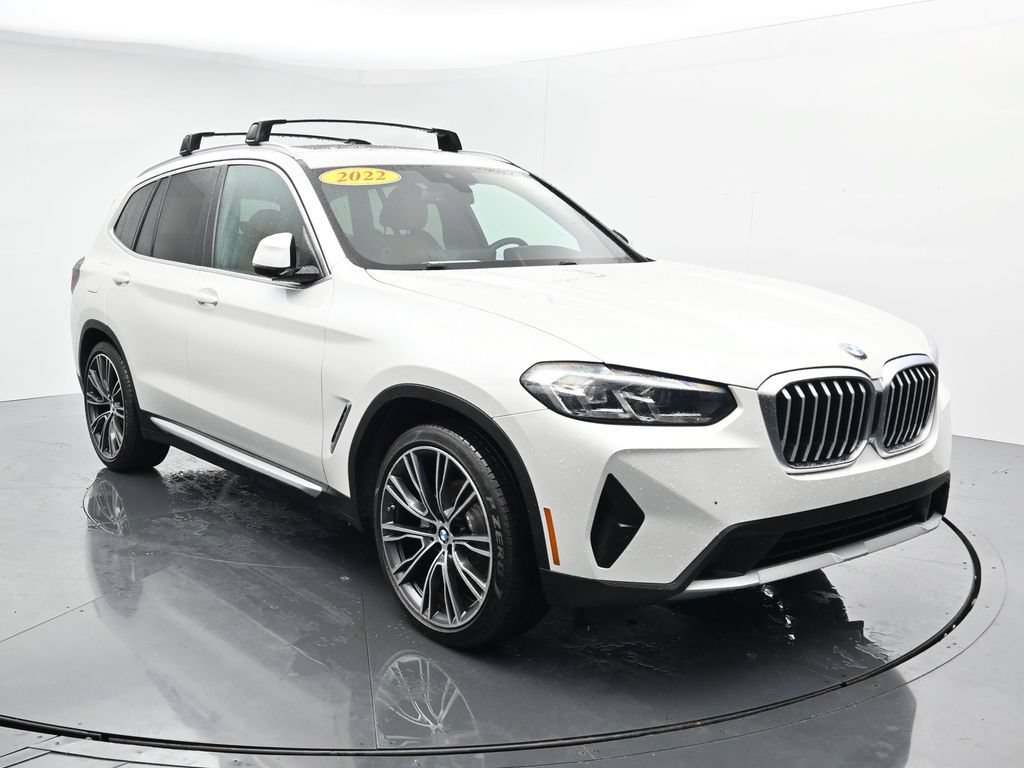 Used 2022 BMW X3 xDrive30i w/ Premium Package AWD/4WD image 2