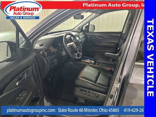 Used 2022 Honda Pilot Touring image 11