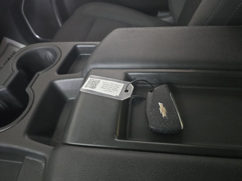 Used 2025 Chevrolet Silverado 1500 LT AWD/4WD image 22