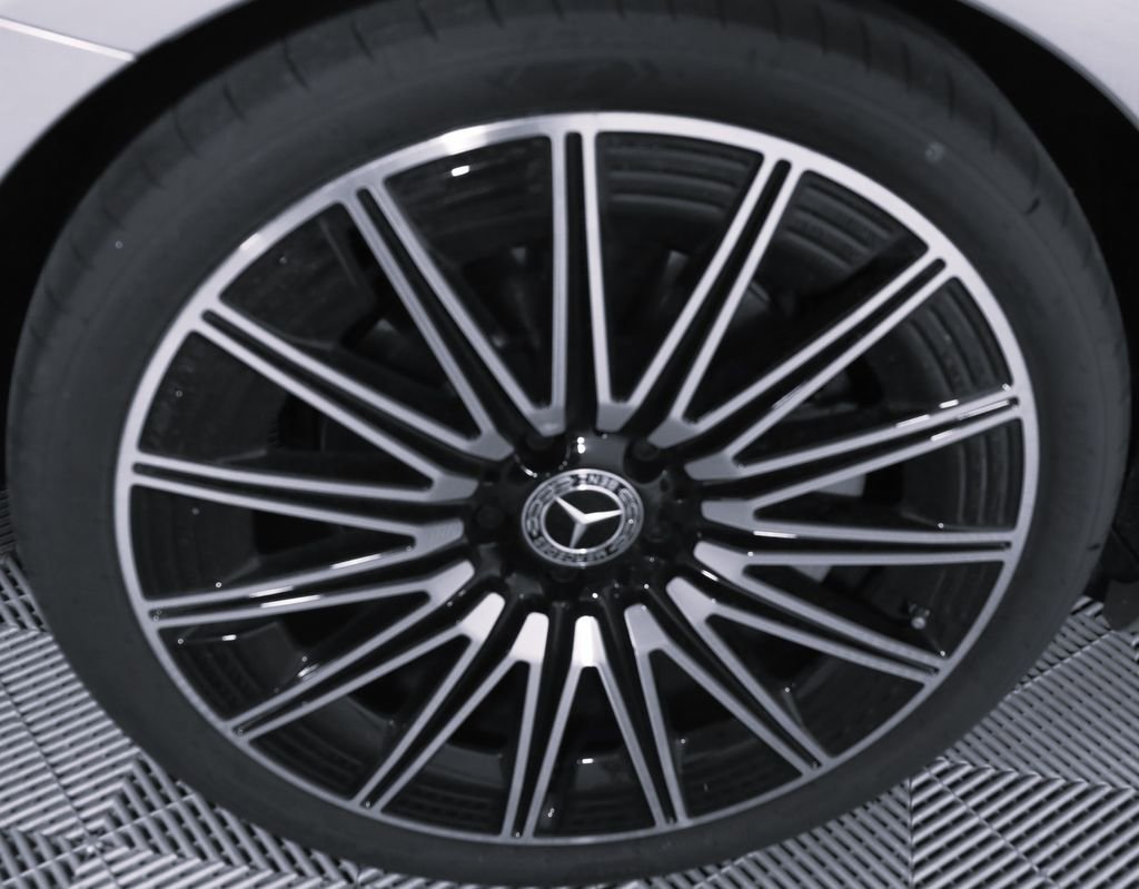 Certified 2026 Mercedes-Benz CLE 450 4MATIC Coupe image 7