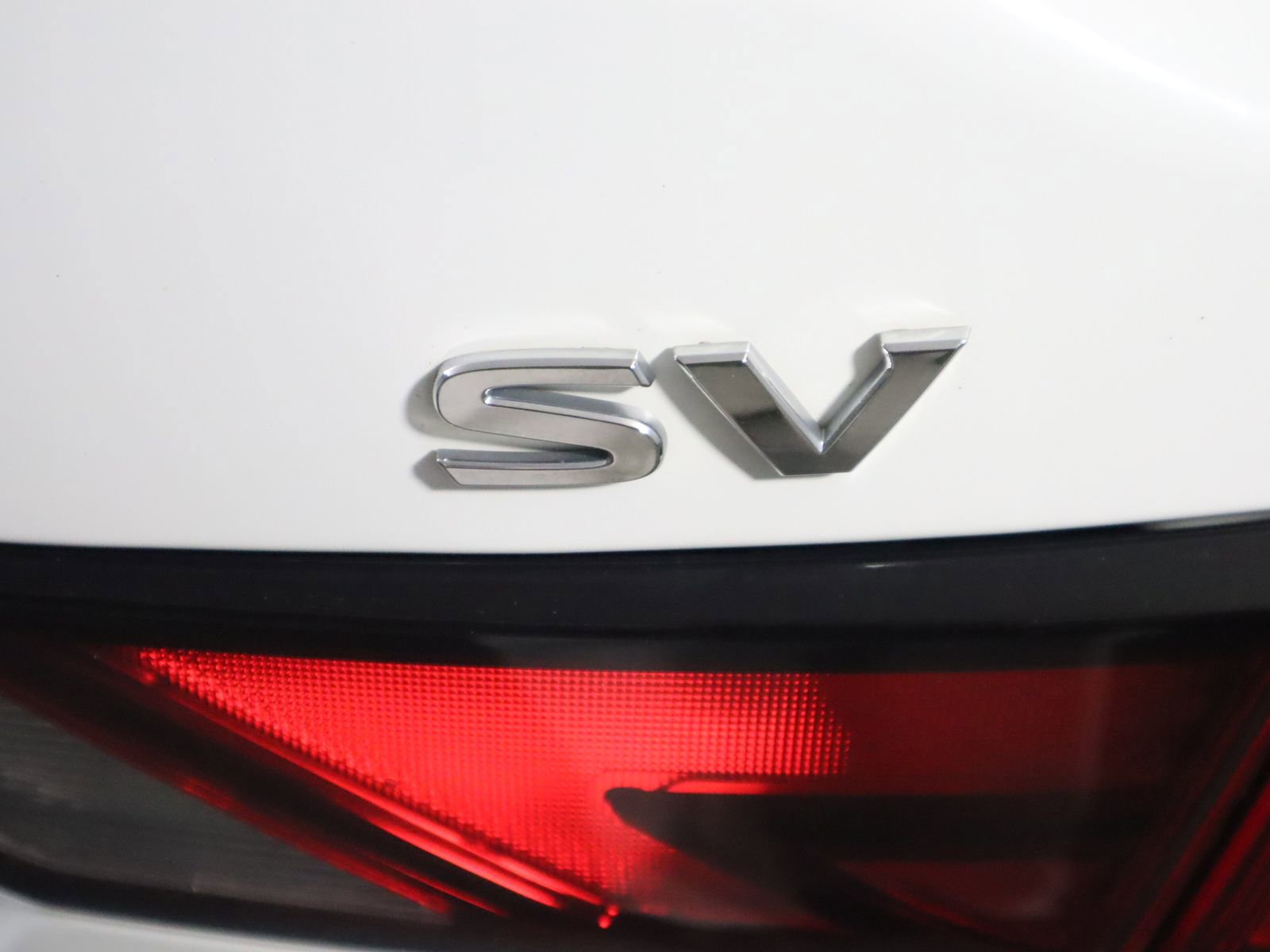 Used 2023 Nissan Sentra SV FWD image 9