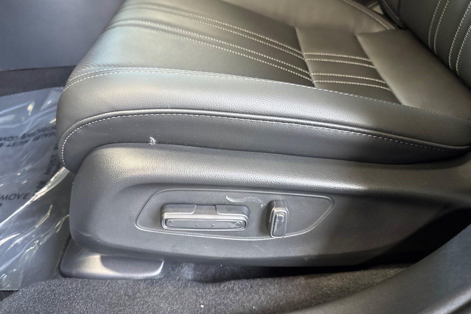 Used 2026 Honda HR-V EX-L image 14