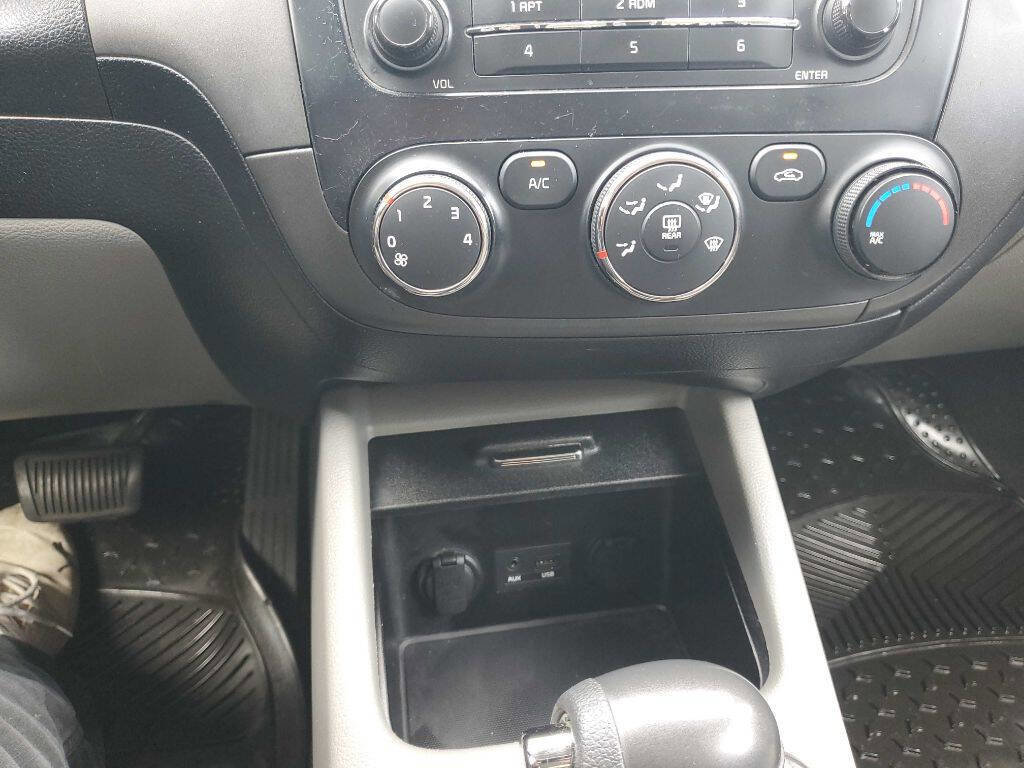 Used 2014 Kia Forte LX image 30