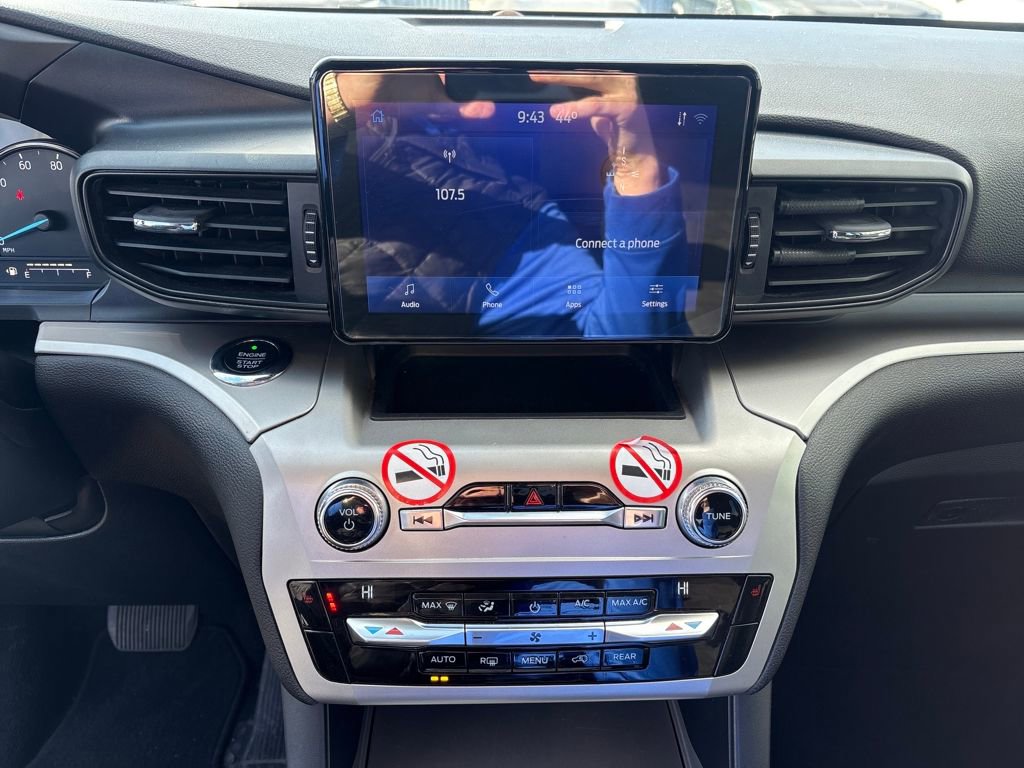 Used 2021 Ford Explorer XLT w/ Class III Trailer Tow Package image 17