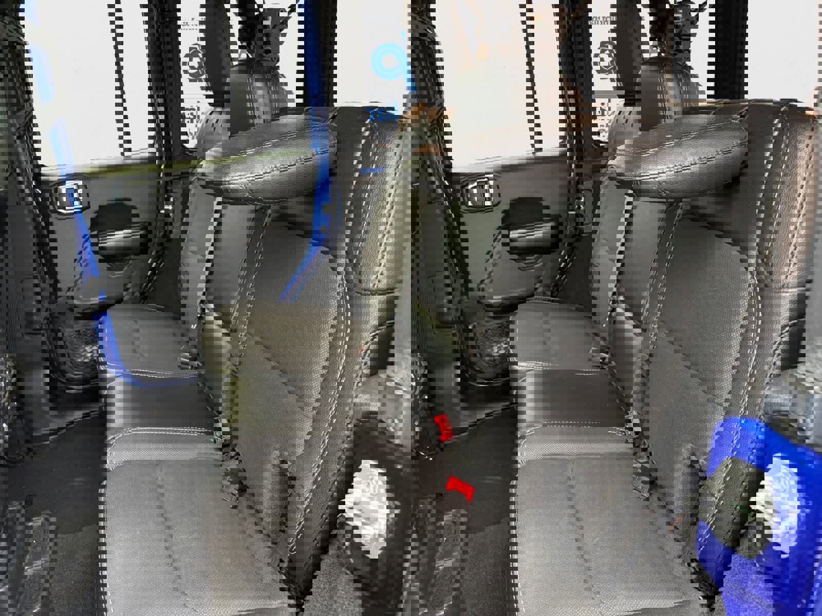 Used 2020 Jeep Wrangler Unlimited Sport image 17