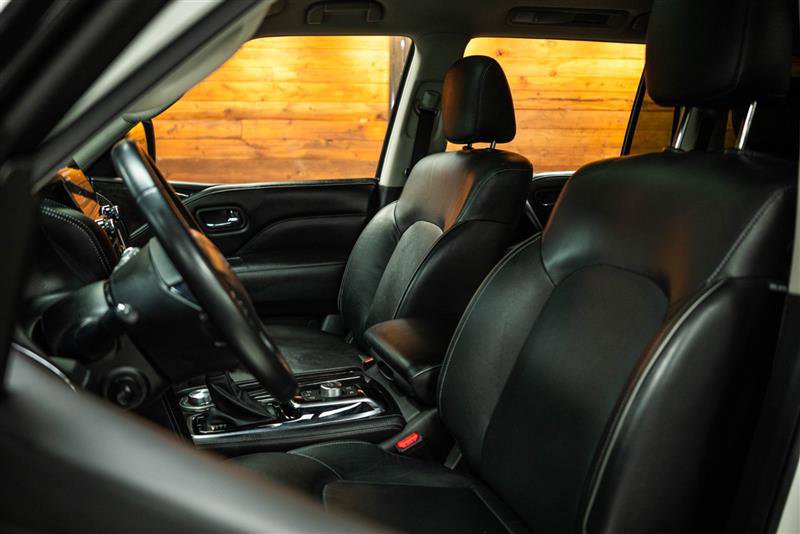 Used 2024 INFINITI QX80 Luxe image 10