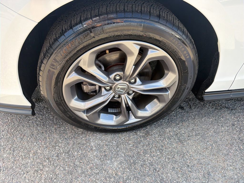 Used 2024 Honda Accord EX image 10