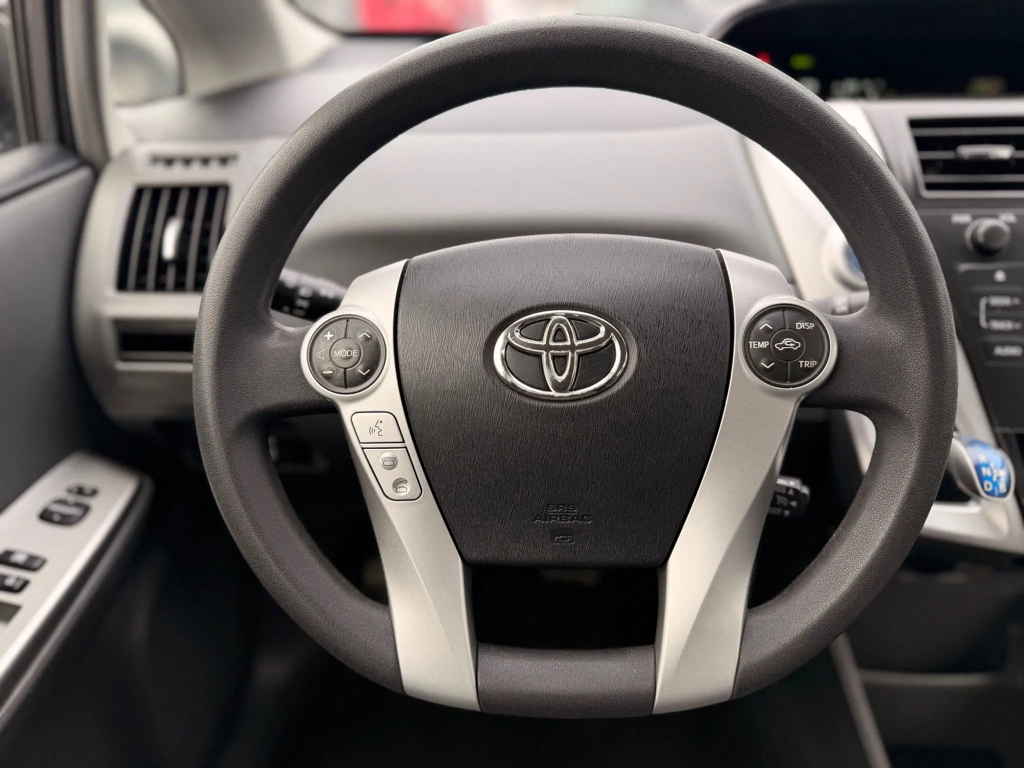 Used 2012 Toyota Prius V Three image 33