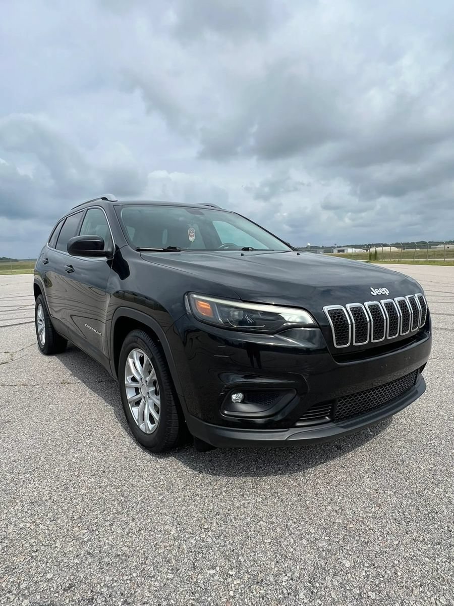 Used 2019 Jeep Cherokee Latitude Plus