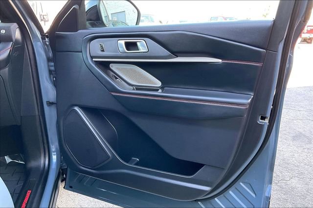 Used 2025 Ford Explorer ST w/ Sun And Sound Package image 23