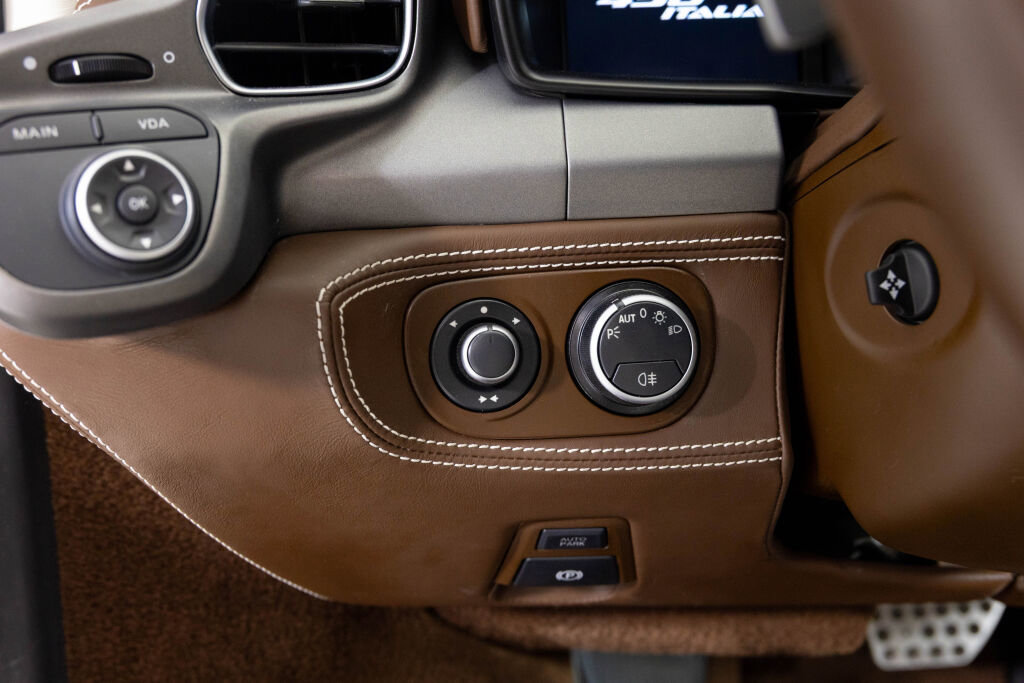 Certified 2014 Ferrari 458 Italia Coupe image 50