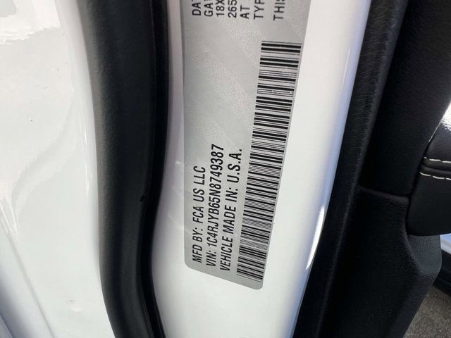 Used 2022 Jeep Grand Cherokee Limited 4xe w/ MOPAR Finishing Package image 19