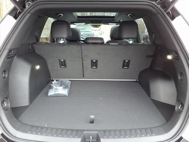 New 2026 GMC Terrain AT4 w/ Technology Package II image 26