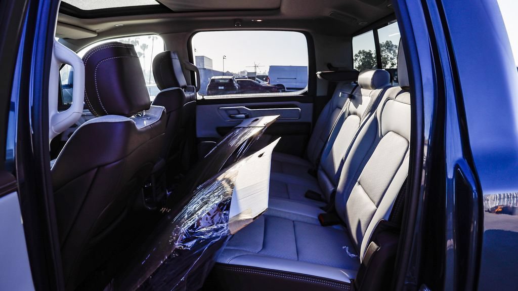 New 2026 RAM 1500 Laramie w/ Advanced Safety Group II AWD/4WD image 23