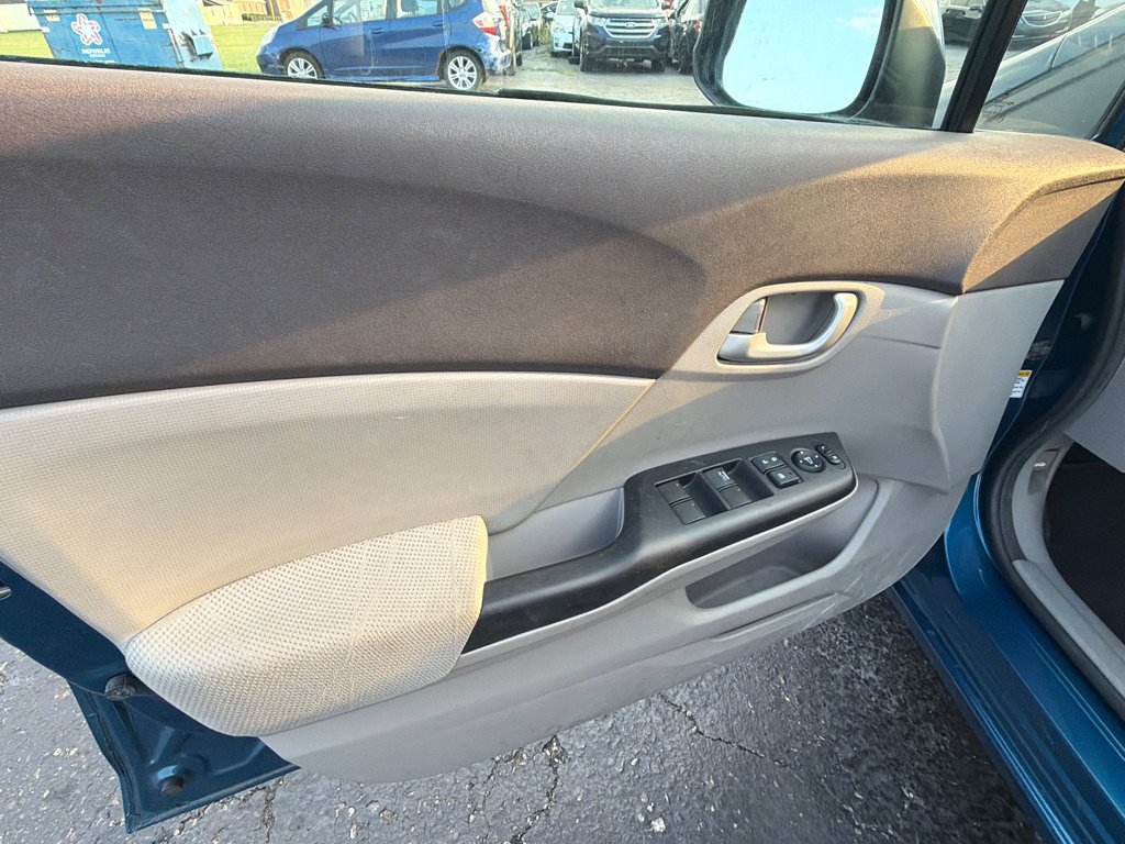 Used 2012 Honda Civic LX image 11