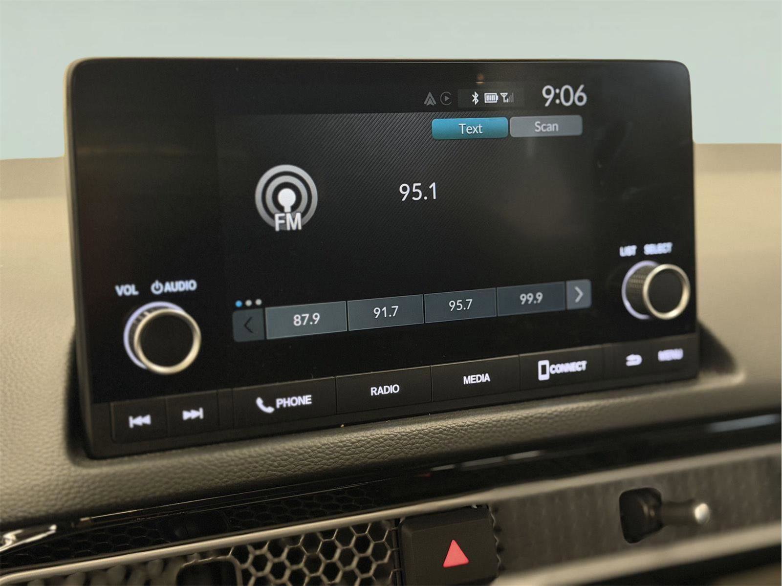 Used 2025 Honda Civic FWD Hybrid Sedan image 33