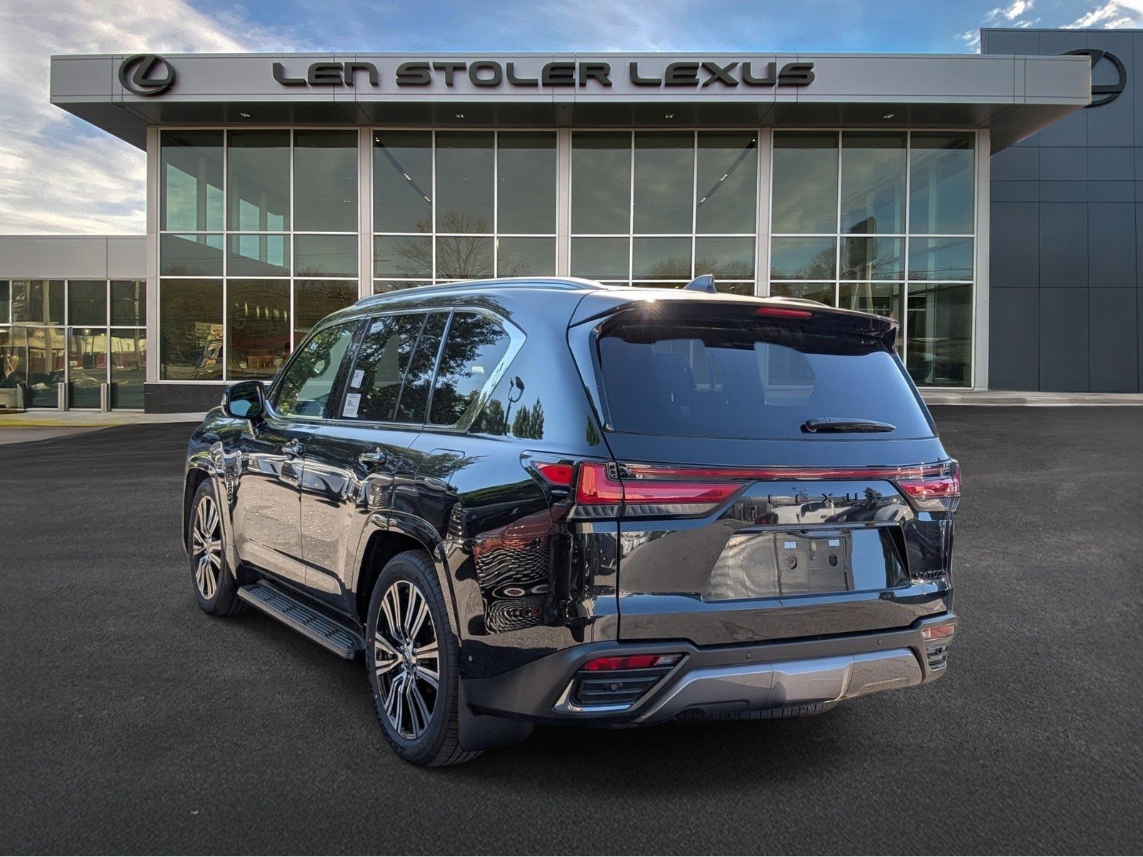 New 2026 Lexus LX 700h Luxury AWD/4WD image 3