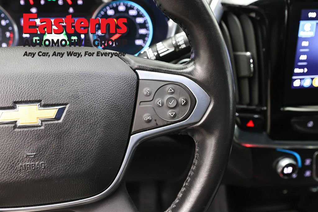 Used 2022 Chevrolet Traverse LT FWD image 16