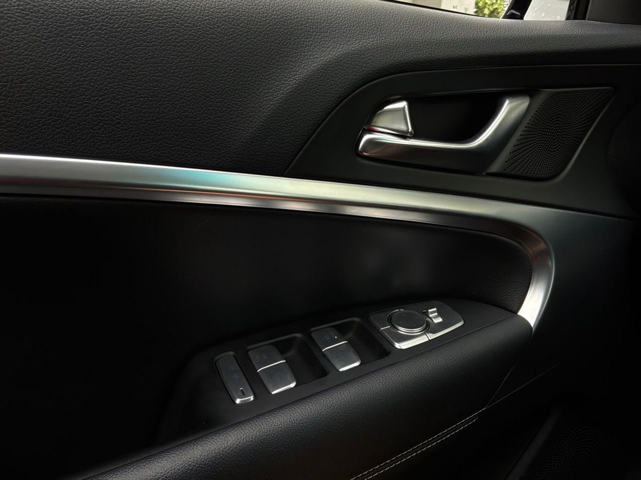 Used 2026 Genesis G70 2.5T RWD image 20