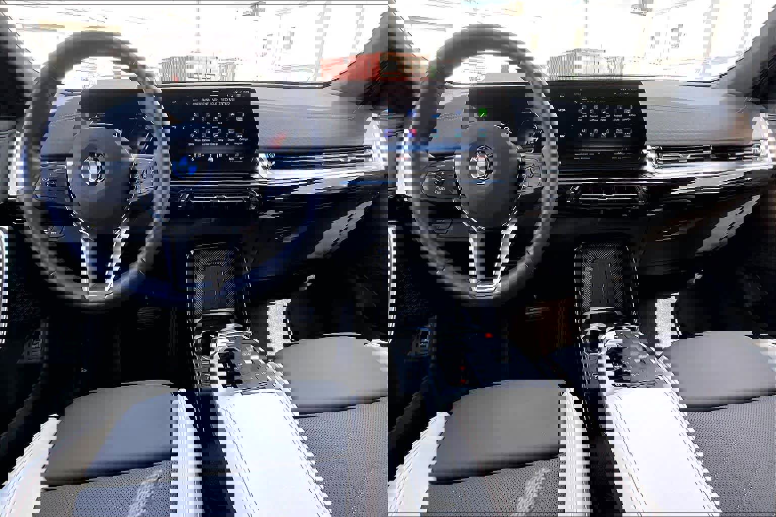 Certified 2025 BMW X2 xDrive28i image 15